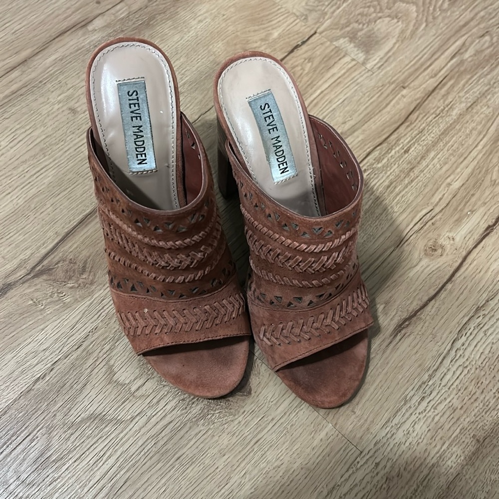 Steve Madden Carolina Suede Heel Sandle